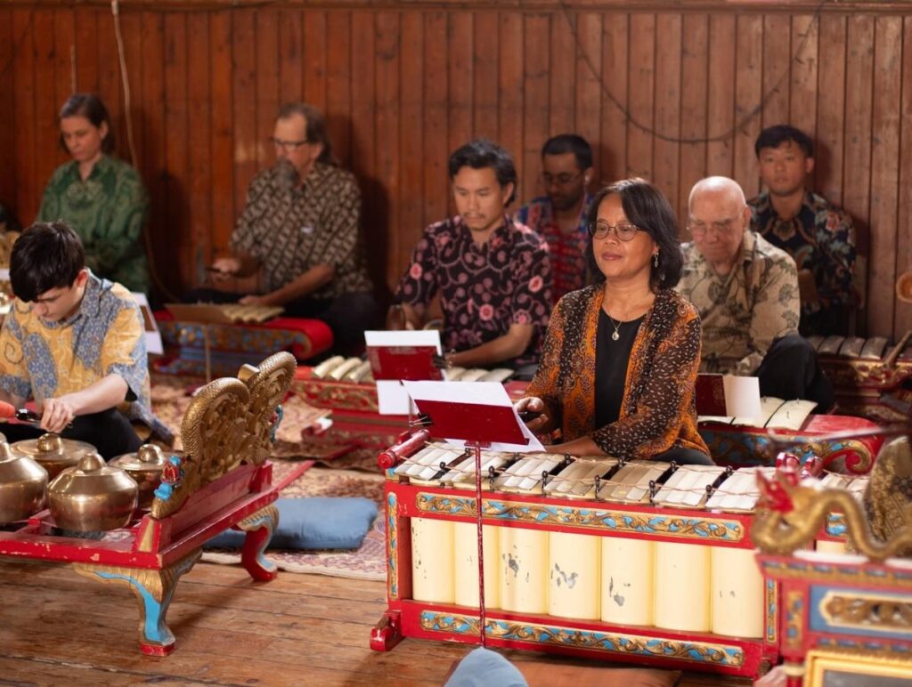 Indonesian Gamelan Music: 7 Powerful Insights You Must Know