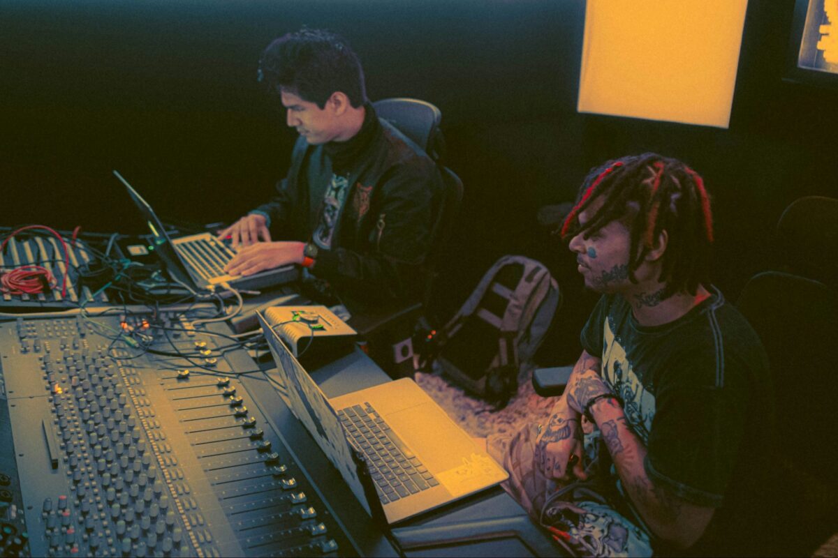 Music Technology Shaping Modern Artists: 7 Revolutionary Tools